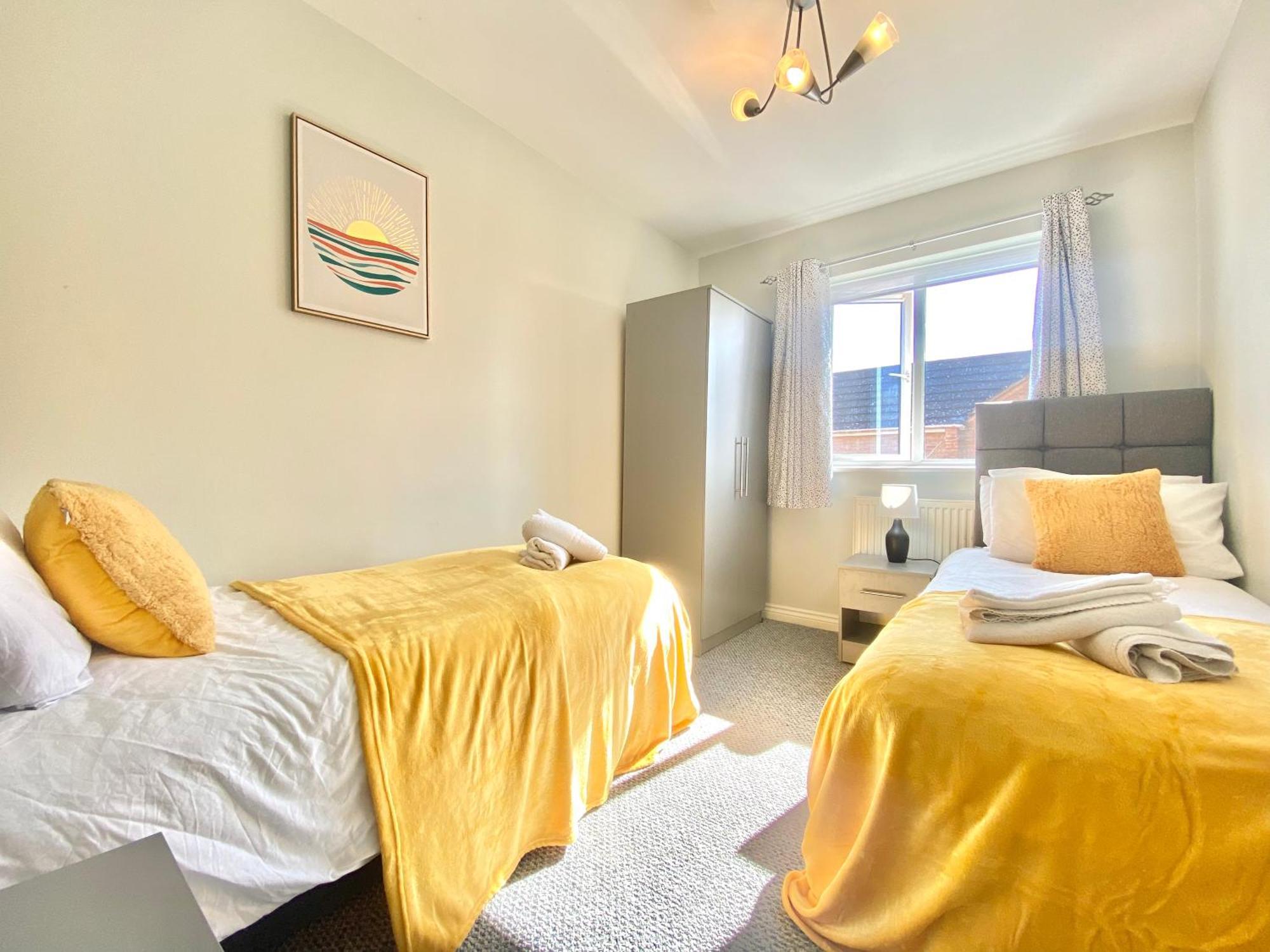 Вілла Free Private Parking! Oakley House And Garden! Fully Equipped 4 Comfy Beds Корбі Екстер'єр фото